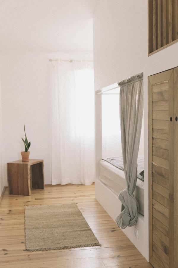 Saone Guesthouse & Coworking Ericeira Exterior photo