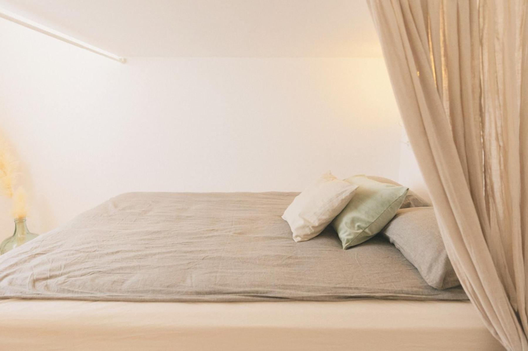 Saone Guesthouse & Coworking Ericeira Room photo